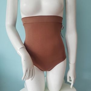 Shapermint Empetua Women’s All Day Every Day High-Waisted Shaper Panty XL-XXL